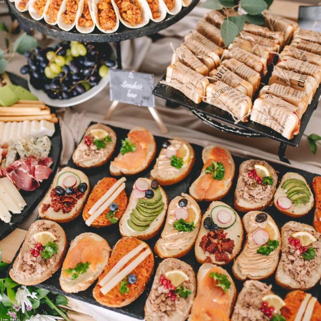 Corporate Cafeterias and Canteens using disposable tableware